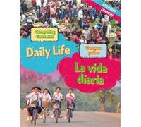 Dual Language Learners Comparing Countries Daily Life EnglishSpanish by Sabrina Crewe Inconnu (Auteur)