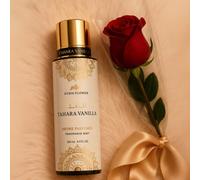 DUBAI FLOWER - Tahara Vanilla 250ML Brume parfumée Note de tête : Fruité, vertNote de coeur : Vanille, jasmin, muguetNote de fond : Ambré, musc, tonka- La Tahara Vanilla de Dubai Flower est une brume