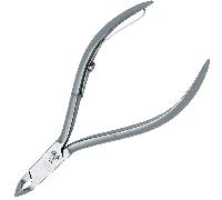 DUE CIGNI PINCE À ONGLES mm.5 INOX 2C 103/5