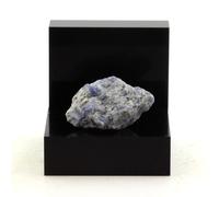 Dumortierite. 12.5 Ct. Mont Saint-Hilaire, Québec, Canada.