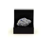 Dumortierite. 12.5 Ct. Mont Saint-Hilaire, Québec, Canada.