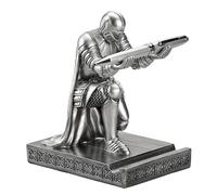 DUOAZJL Statue d'art - Porte-Stylo Coupe-Vent, Soldat, Chevalier, Accessoire de Bureau personnalisé, Support pour téléphone Portable et Manette de Jeu, Cadeau pour Les passionnés du Moyen Âge(Silver)