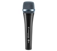 e 935 - Microphone