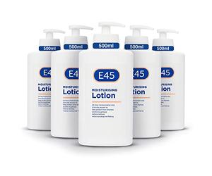E45 E45 Lot de 5 lotions pour le corps 500 ml - Lotion hydratante avec pompe - Hydratant quotidien pour une hydratation longue durée pour les peaux sèches et sensibles - Protège de la sécheresse