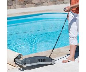 EASYSELECT Enrouleur motorisé bâche à Barres Vektor 1 - pour Piscine jusqu'à 10x5 m - Batterie 12V, télécommande, Supports Inclus - Automatique, Fabrication française, Garantie 2 Ans