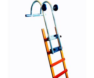 Échelle de toit bois - Écart 33 cm Longueur 3 m - DUARIB - 682109