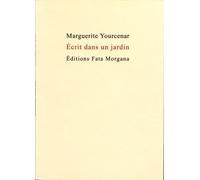 Ecrit dans un jardin