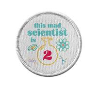 Ecusson Thermocollant Vetement Rond 7cm - This Mad Scientist is 2 Anniversaire Celebration Cadeau Anglais Science Theme - Patch a Repasser pour Reparation ou Customisation T-shirt Sac Jeans Imprime