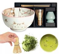 Edo Lot de 4 bols à matcha japonais d'origine avec balai et cuillère Emballage cadeau japonais avec balai à matcha, balai, fouet à matcha, cuillère en bambou Chashaku (Kawaii, chat rose)