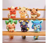 Eevee Keychain Evolution Set, Porte-clés en peluche Flareon Jolteon Vaporeon, Porte-clés Pokémon Eeveelutions pour les fans KC3980