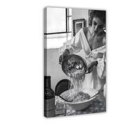efhavce Poster sur toile représentant une femme italienne mangeant des pâtes dans la cuisine, décoration de chambre à coucher, bureau, chambre, cadeau 40 x 60 cm