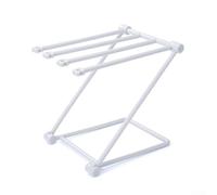 Égouttoir vertical pliable avec quatre barres pour une utilisation en cuisine, pour contenir des serviettes, des tasses et des bouteilles avec design ventilé