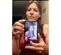 El Espejo Reimaginado: No necesitaba una luz para levantar la oscuridad. Solo necesitaba verme a mi misma con claridad. Una Memoria de Amor, Violacion, Crisis y Despliegue