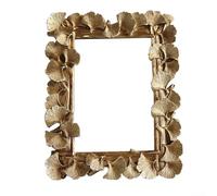Élégant cadre photo carré fabriqué à partir de résine avec motif unique de feuille de ginkgo pour présenter des moments spéciaux dans les salons, les espaces de travail ou les affichages personnels