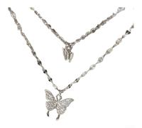 Élégant collier papillon double couche avec des accents de zircon étincelants et des détails creux pour un accessoire de mode élégant
