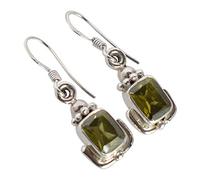 Élégantes boucles d'oreilles hameçons en argent sterling 925 avec péridot rectangulaire facetté - Pure Green Radiance (8x6mm), 8x6, Argent sterling, Péridot