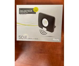Elexity Projecteur Premium LED 50W avec détecteur IP65 (3800 lm, 6500K)