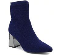 embouteillages, embouteillages Découvrez cette paire de bottines élégantes, points d'un talon en métal qui ajoute une touche moderne et audacieuse. Allier confort et style, les bottines sont idéales p