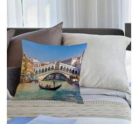 EMCLKS Housse de Coussin Canapé Moderne Magnifiques Voiture Canapé Maison Décor Protecteurs,Gondole près du Pont du Rialto à Venise, Italie,45x45cm