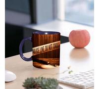 EMCLKS Mug en céramique, 330ml, tasse à thé, tasse cafe, tasse drole, cadeau drole, cadeau homme, mug cafe, Scène de crime, ruban de sécurité sur une scène de crime, arme