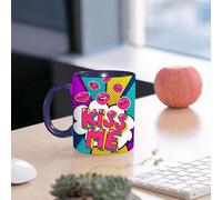 EMCLKS Mug en céramique, 330ml, tasse à thé, tasse cafe, tasse drole, cadeau drole, cadeau homme, mug cafe, Bulle de dialogue « Embrasse-moi ». Message dans un style pop art BD.