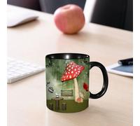EMCLKS Mug en céramique, 330ml, tasse à thé, tasse cafe, tasse drole, cadeau drole, cadeau homme, mug cafe, Champignons, pique-nique dans un jardin imaginaire, table en bois, balançoire en forme