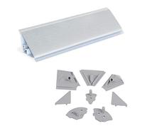 Profil d'étachéité de cuisine triangulaire plasline avec accessoires d'installation.