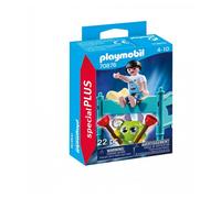 Enfant et petit monstre