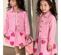 Ensemble 2 pièces en denim rose imprimé cœur pour filles, nouvelle arrivée d'été, style décontracté mignon et doux, couleur denim rose clair, pour la rentrée scolaire, la saison des remises de diplôme
