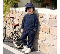 Ensemble 2 pièces pour garçons Automne/Hiver Pantalon de jogging à manches longues & Top col ras-du-cou avec lettrage BOSTON en relief 3D et pantalon de jogging assorti à motif sombre, créant un écho 