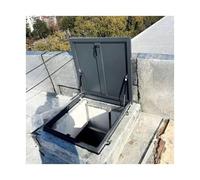 Ensemble Cadre De Puits De Lumière Et Trappe De Toit En Métal Galvanisé Avec Serrure De Sécurité Porte D'accès Robuste for Sous-sols Et Entrepôts, Multifonctionnelle.(75x55cm/29.5x21.7in)