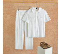 Ensemble chemise et pantalon décontracté et ample pour hommes en vacances, adapté pour le port quotidien, les voyages, la plage et les loisirs. Cet ensemble chemise est un incontournable pour les voya