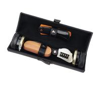 Ensemble d ' outils d ' entretien de chaussures en cuir comprenant un chausse-pied, une brosse en bois, une éponge de polissage, un de nettoyage pour l ' entretien du cuir, un ensemble d ' éclairage