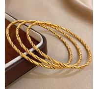 Ensemble de bracelets joncs en acier inoxydable plaqué or 18 carats avec design vague torsadé élégant. Bijoux décontractés pour femmes, idéaux pour l'été, les plages bohèmes, les vacances, les cadeaux