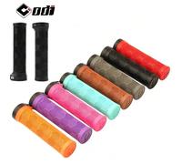Ensemble de poignées de vélo en caoutchouc ODI 22mm, poignées de guidon ergonomiques pour VTT, moto de cross, BMX et vélo de montagne, disponibles en violet, marron et noir Taille UniqueABS