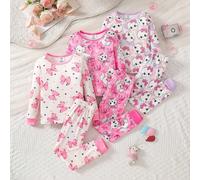 Ensemble de pyjama ajusté pour jeune fille, présentant un motif ludique et vibrant avec des designs tels que des arcs-en-ciel, des étoiles et des visages d'animaux adorables, capturant un style fantai