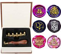Ensemble de sceaux de cire personnalisés Lilico pour Harry Potter et la boîtecadeau de fête de Poudlard, comprend une poignée en bois vintage et 6 têtes en laiton de tampons de cire scellés amovibles