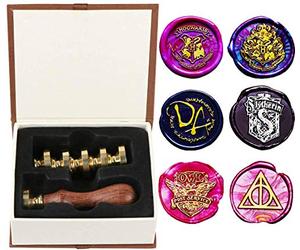 Ensemble de sceaux de cire personnalisés Lilico pour Harry Potter et la boîtecadeau de fête de Poudlard, comprend une poignée en bois vintage et 6 têtes en laiton de tampons de cire scellés amovibles