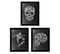 Ensemble de trois feuilles en noir et blanc dans des crânes septembre et fond noir skateTamaño de style A4 Panneau d'affiche sans cadre