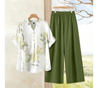 Ensemble deux pièces décontracté pour femmes grandes tailles, top à manches courtes avec boutons et imprimé botanique vert armée, et pantalon à jambes larges, mode vacances automne 2026 1XL,2XL,3XL,4X