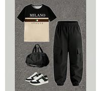 Ensemble T-shirt à col rond manches courtes avec imprimé intégral de lettres anglaises de couleur contrastée et pantalon cargo pour jeune garçon, style cool et amusant, convient pour les rassemblement