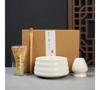 Ensemble traditionnel japonais pour cérémonie du thé matcha avec fouet en bambou, bol en céramique blanche, support pour fouet, coffret cadeau