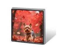 Épingles à épinglettes personnalisées de 2,5 cm avec motif Yorkshire Terrier dans la forêt d'érable pour costumes - Broche amusante pour homme et femme - Badges vintage pour sacs, vestes, sacs à dos