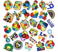 Épingles mignonnes en vrac, drôles pour sac à dos, pour vestes, chapeaux, Polychlorure de vinyle, Pas de gemme