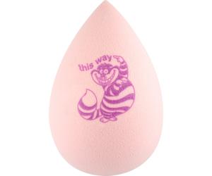 essence Disney Alice in Wonderland éponge à maquillage 01 This Way Or That Way? 1 pcs