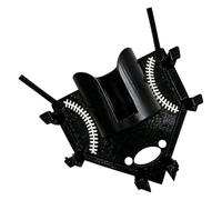 Et organisateurs de pirogues de softball, suspendu monté sur clôture pour le stockage de l ' équipement et l ' efficacité de l ' équipe pour casque de gants de chauve-souris et bouteilles d ' eau