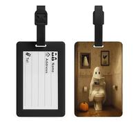 Étiquette de voyage Halloween avec fantôme mignon pour lire un journal, des toilettes, des bagages