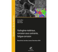 Étude des couplages microstructure - environnement- mécanique