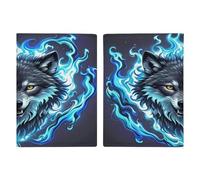 Étui de passeport en cuir synthétique ultra fin avec tête de loup dans des flammes bleues - Organiseur de documents de voyage compact de qualité supérieure pour passeport international américain