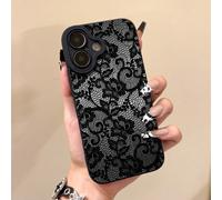 Étui de téléphone antichoc mode avec éléments de dentelle noire. Chaque détail du motif de dentelle est réaliste, comme si la véritable texture de la dentelle était parfaitement reproduite sur l'étui 